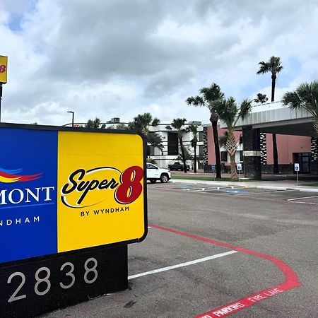 Baymont By Wyndham Corpus Christi Airport Hotel Exterior foto