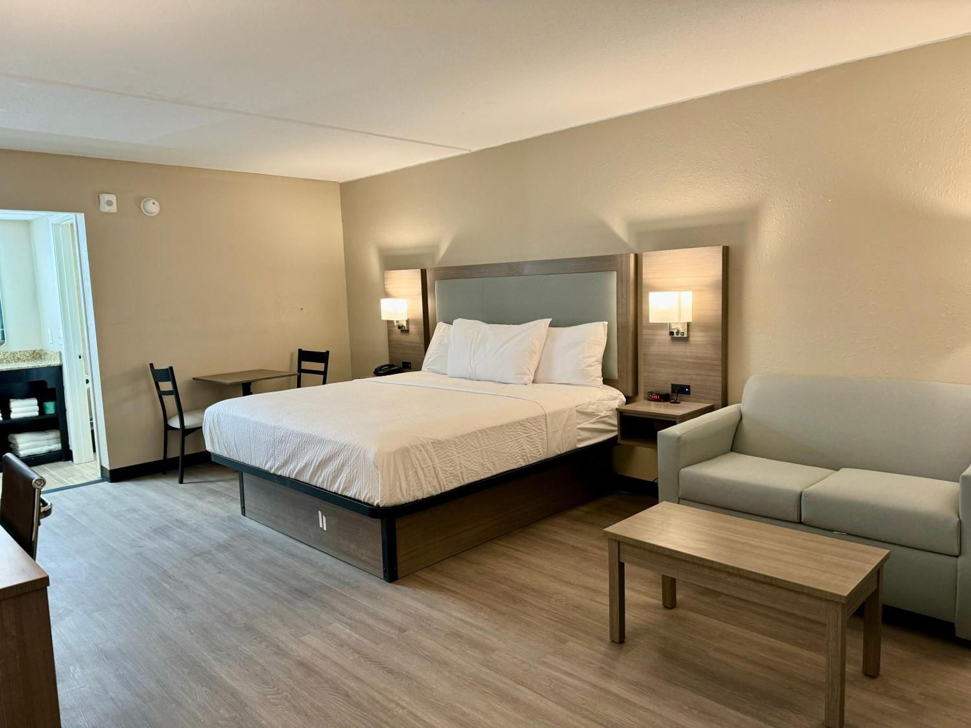 Baymont By Wyndham Corpus Christi Airport Hotel Exterior foto